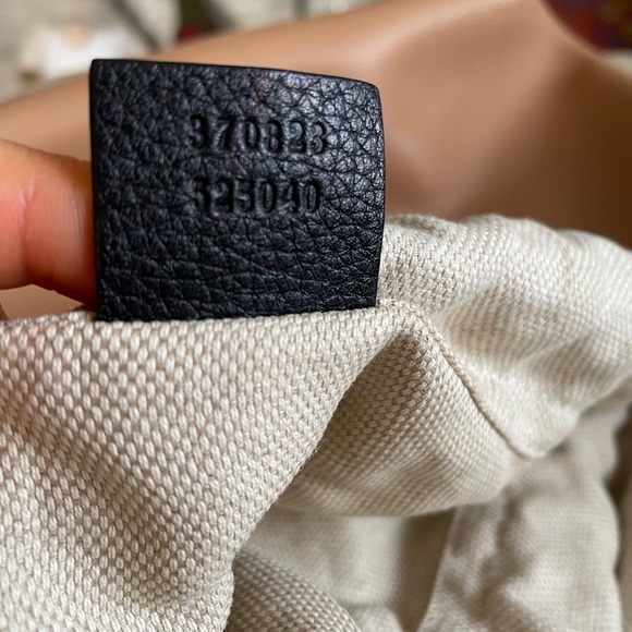 Authentic Gucci Reversible Rumble Tote - Picture 6 of 16